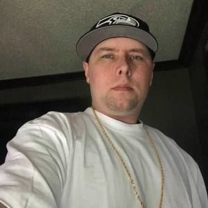 Meet your Posher, Travis